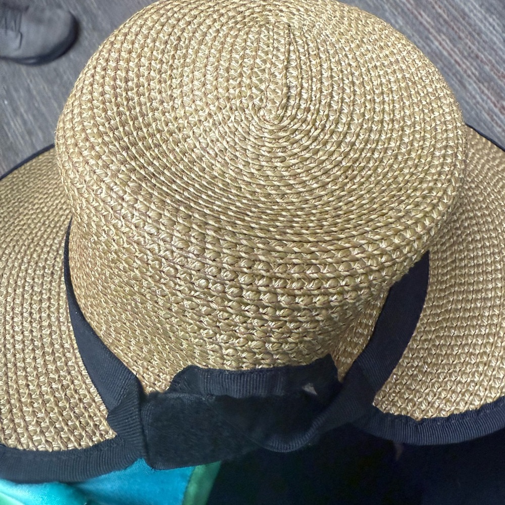 Eric Javits Elegant Tan Sun Hat with Black Ribbon